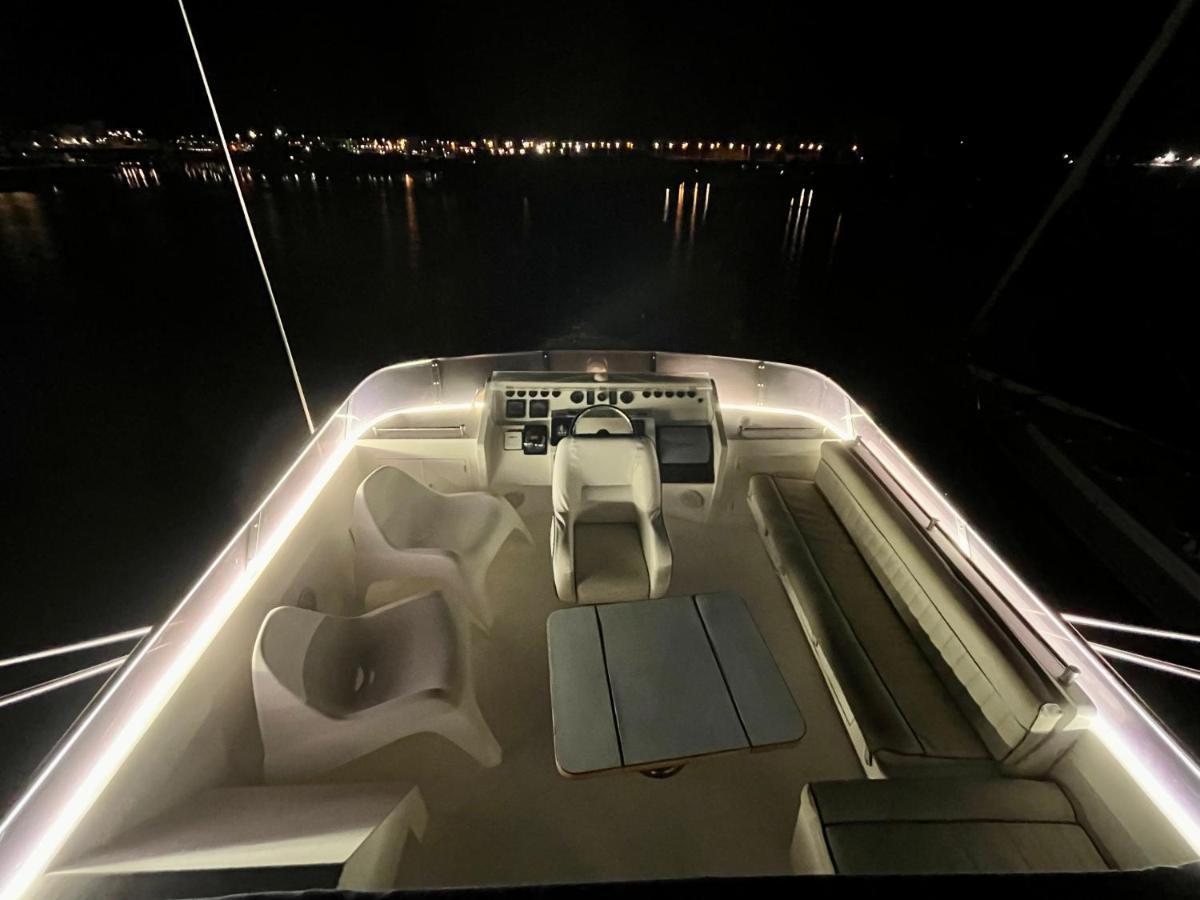 Hotel Navi Yacht A Sete, 2 A 8 Couchages, Privatif Esterno foto