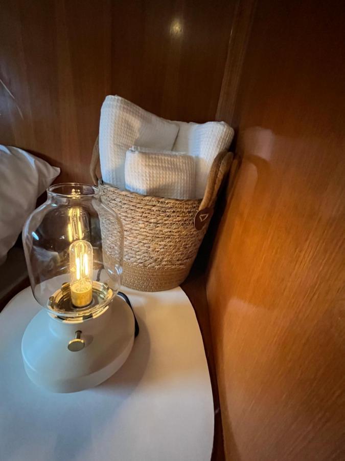 Hotel Navi Yacht A Sete, 2 A 8 Couchages, Privatif Esterno foto